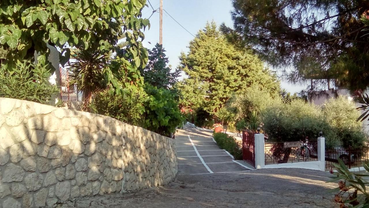 Διαμερίσματα Μαϊστράλι Ρατζακλί Εξωτερικό φωτογραφία